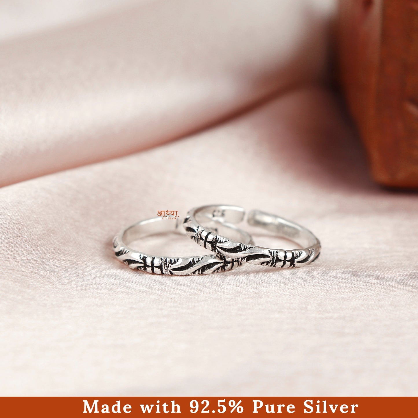 Elegant Paisley Silver Band Toe Ring