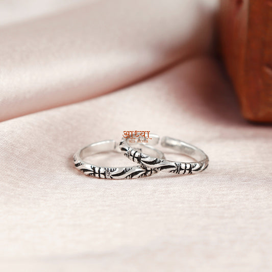 Elegant Paisley Silver Band Toe Ring