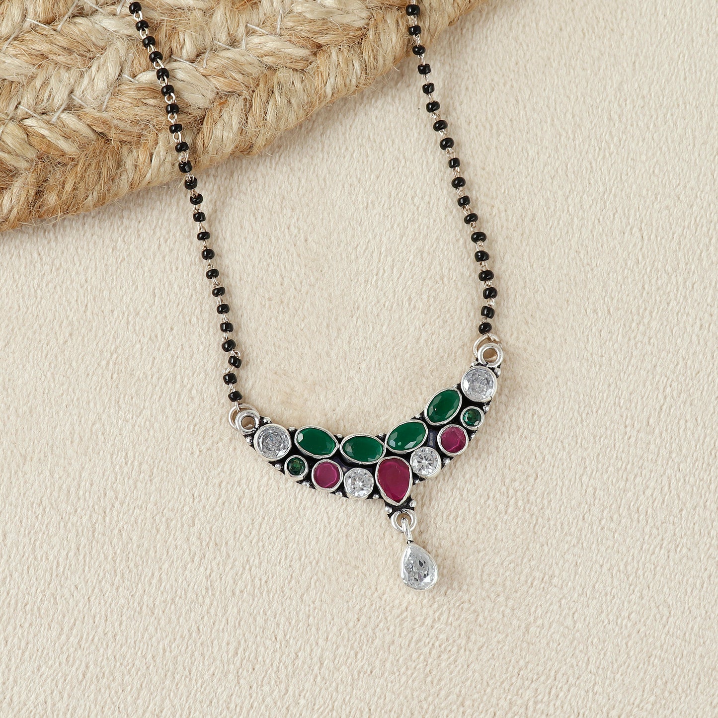 Enchanting Cutstone Silver Mangalsutra