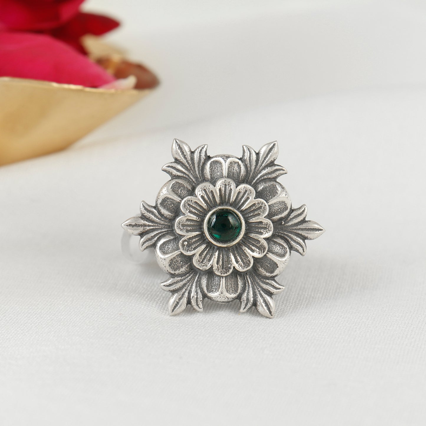 Eye Catching Flower Engraved Silver Adjustable Ring