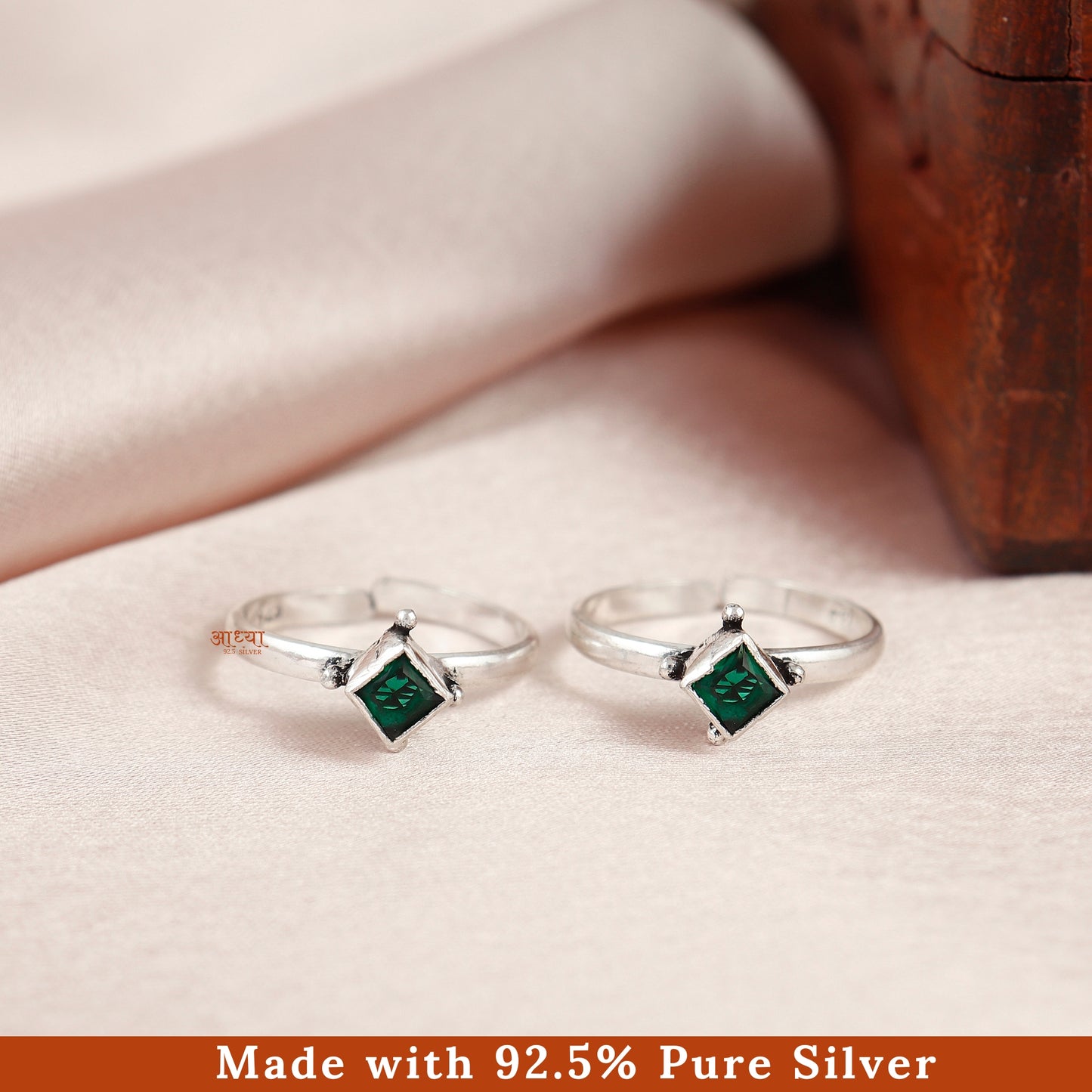 Fine Rava Jadau Toe Ring