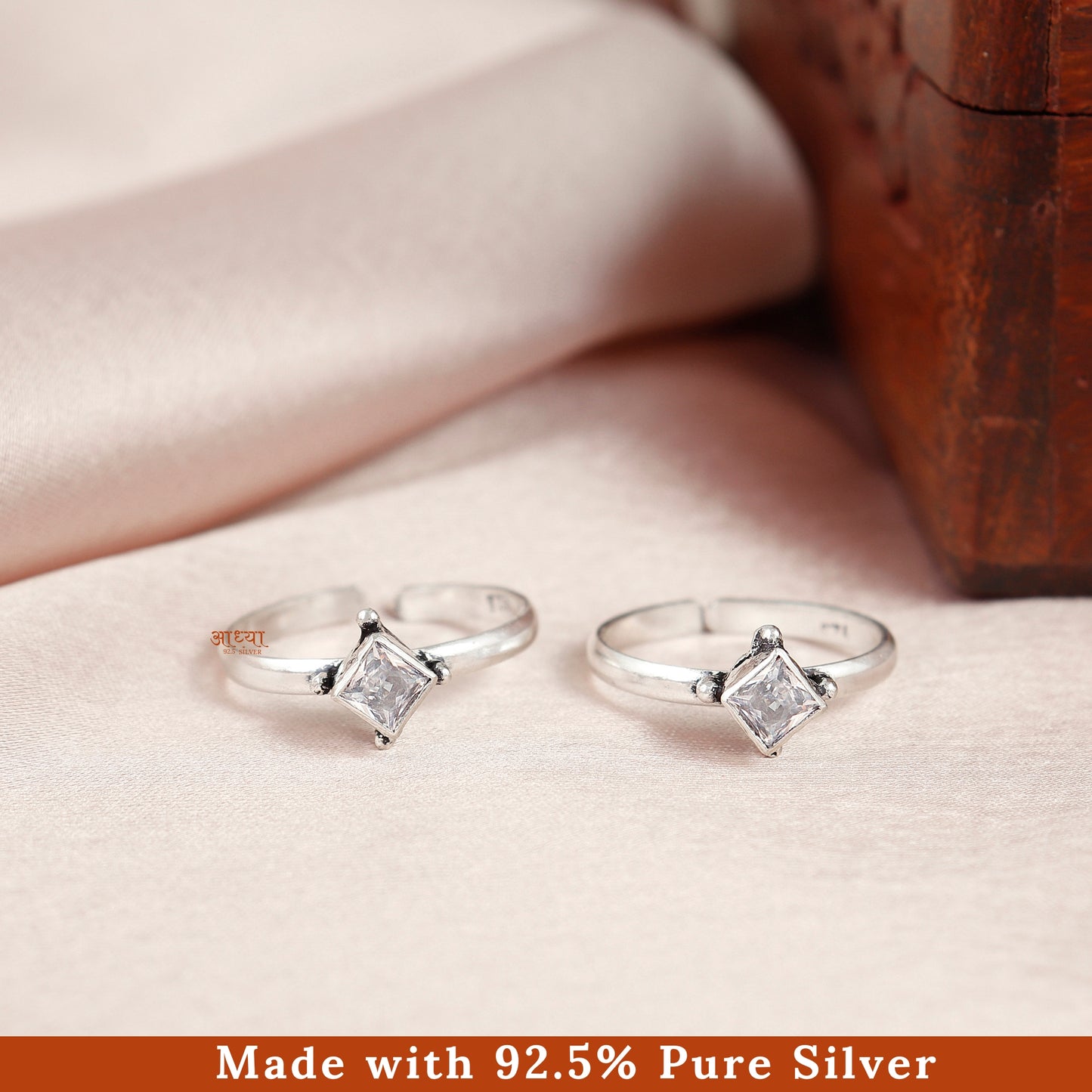 Fine Rava Jadau Toe Ring