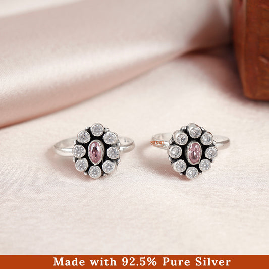 Glamorous Oval Flower Silver Toe Ring