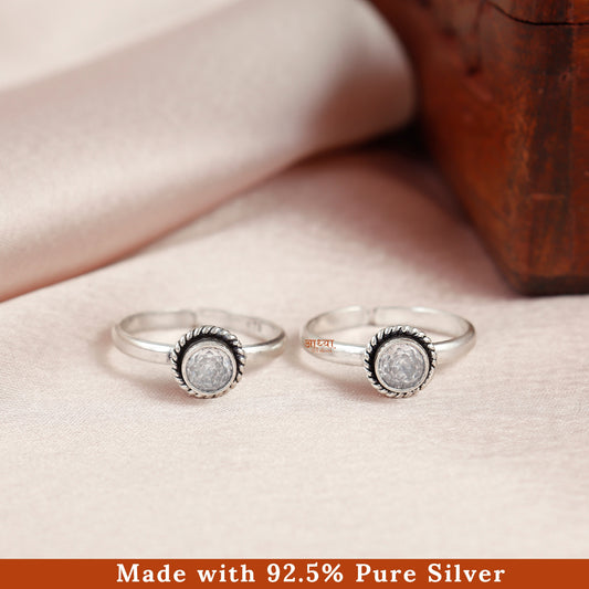 Moonlight Sparkle Silver Toe Ring