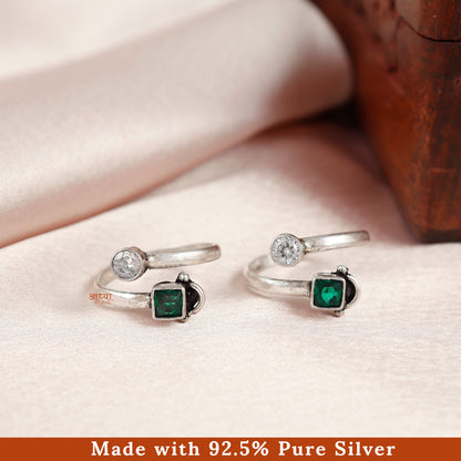 Radiant Stones Princess Cut Silver Toe Ring