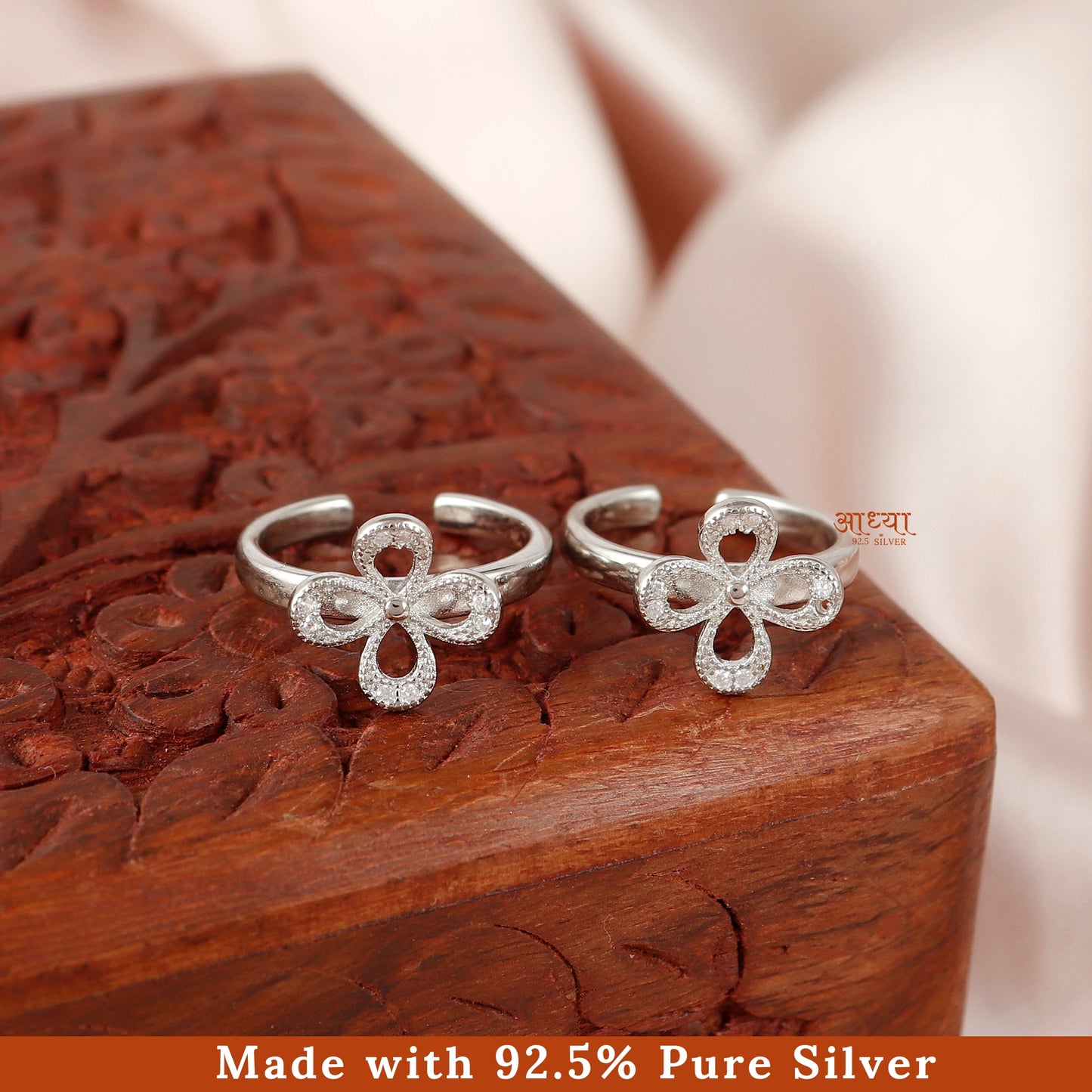 Petal Leaf Silver Toe Ring